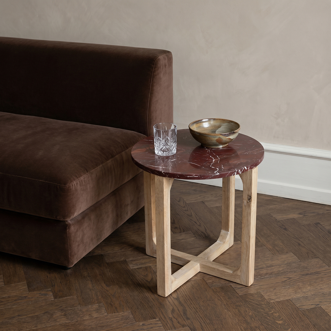 Marble side table Cherry - 50x50x50 cm - Image 4