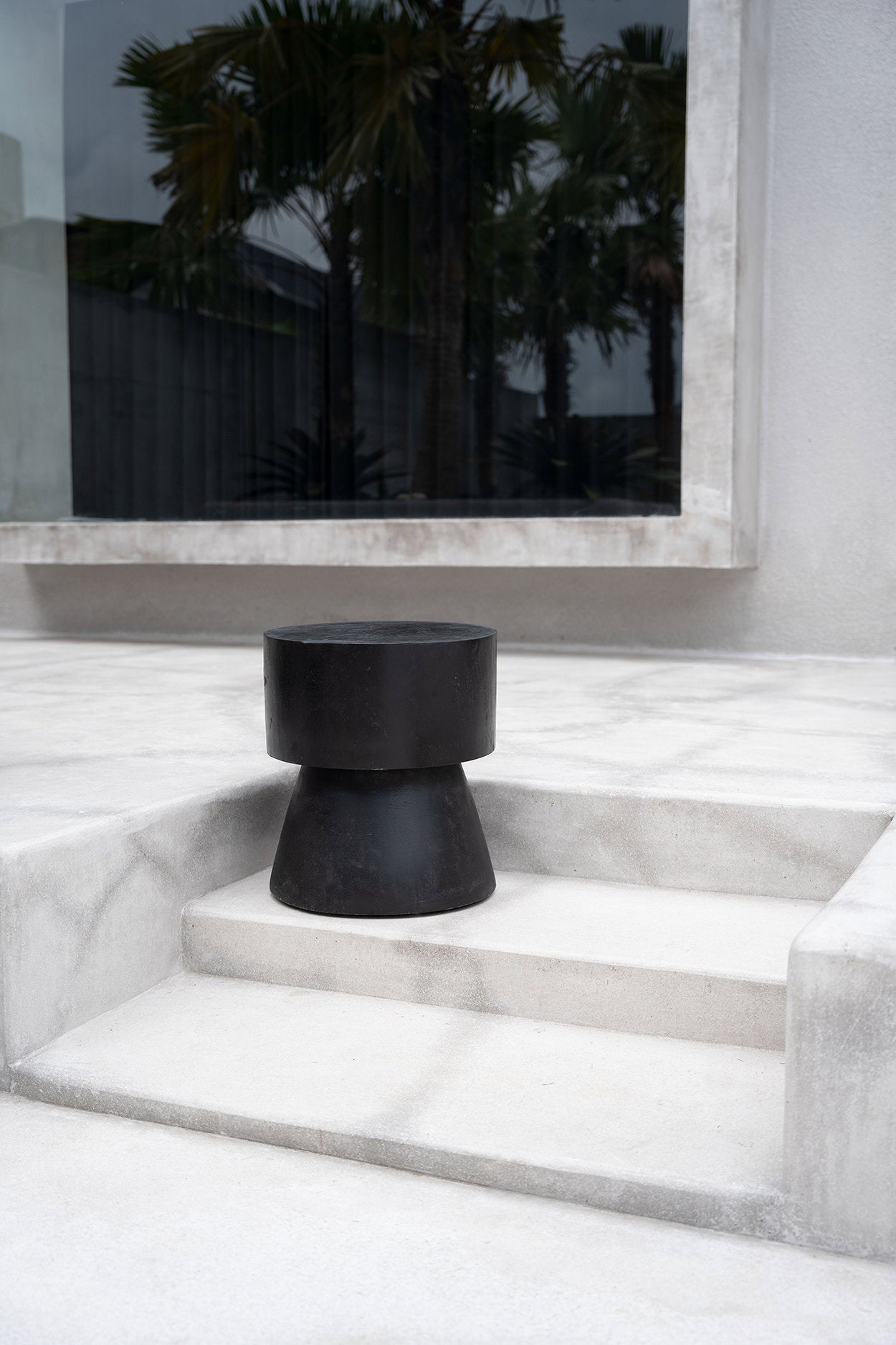 The Warmi Stool - Black - Image 4